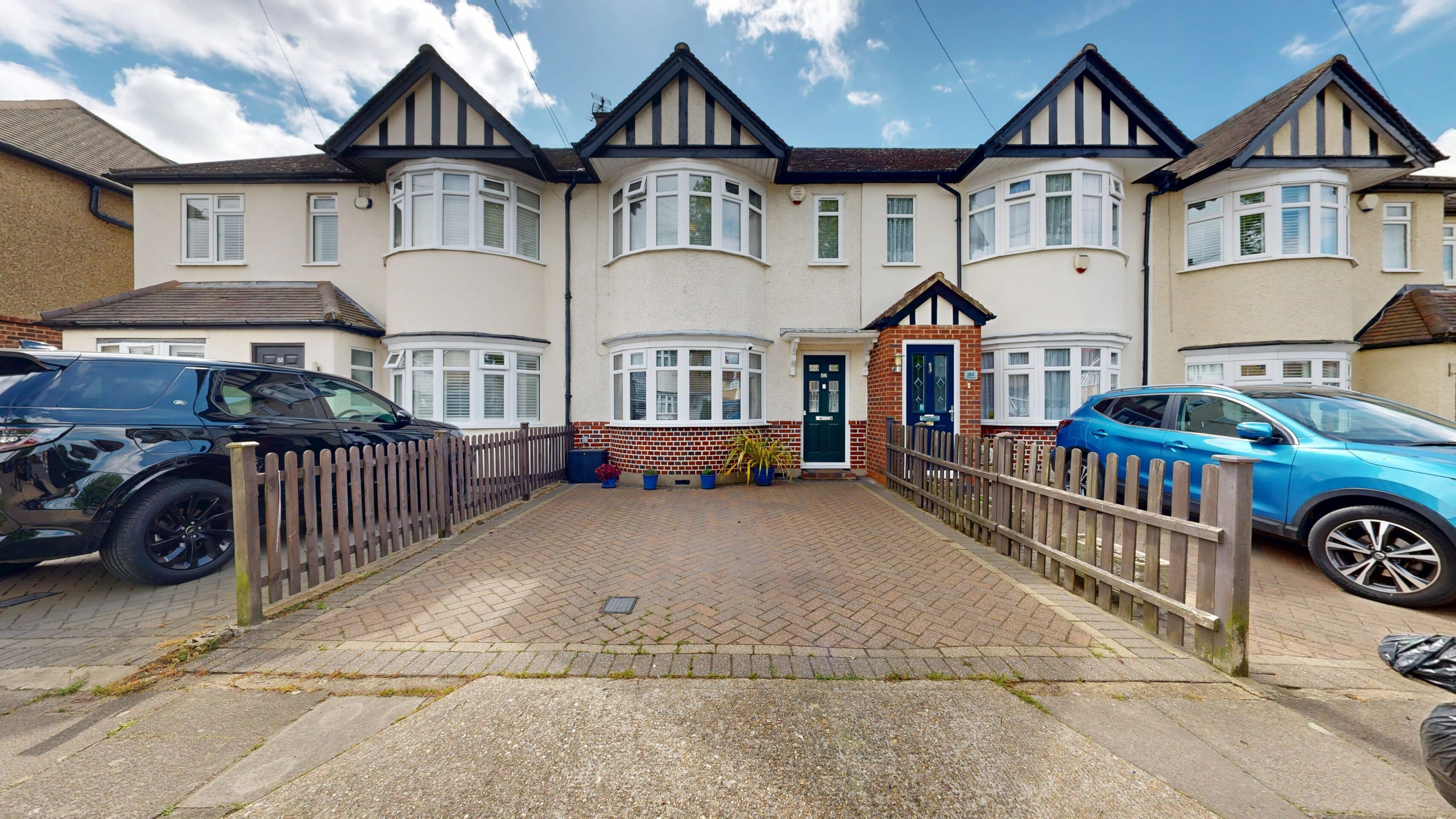 Seaton Gardens, Ruislip, HA4